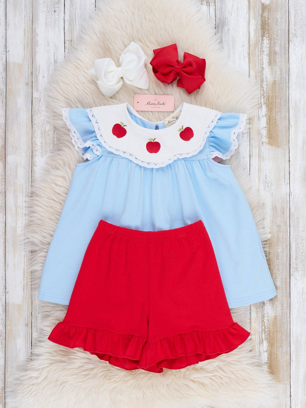 Apple Lace Collar Embroidered Outfit